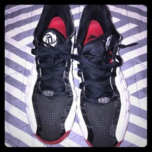 Adidas D-Roses Sz 10.5